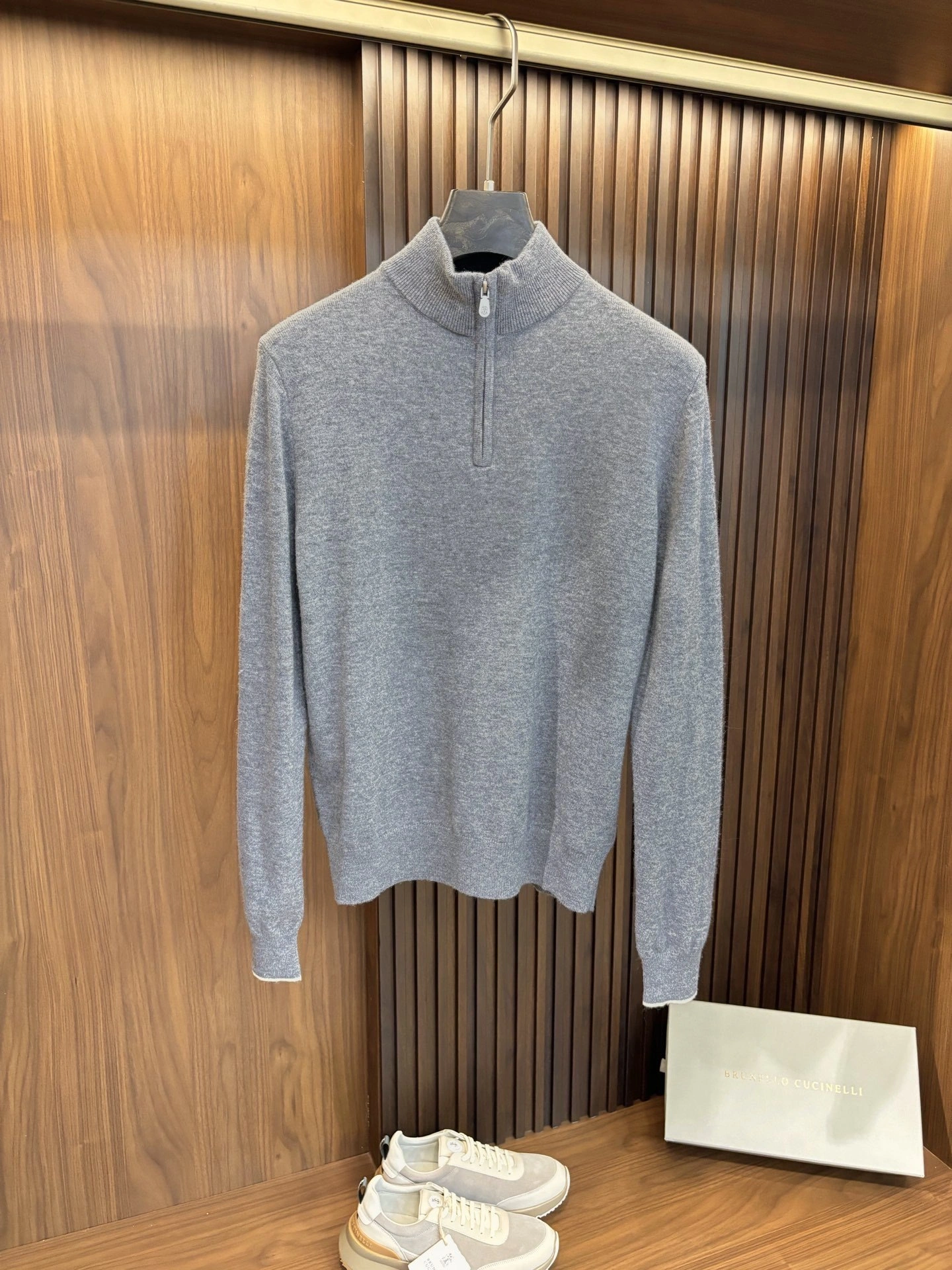 wg.luxury-- 2ru9588o Wool 2colour item: E-F443J1825-2H